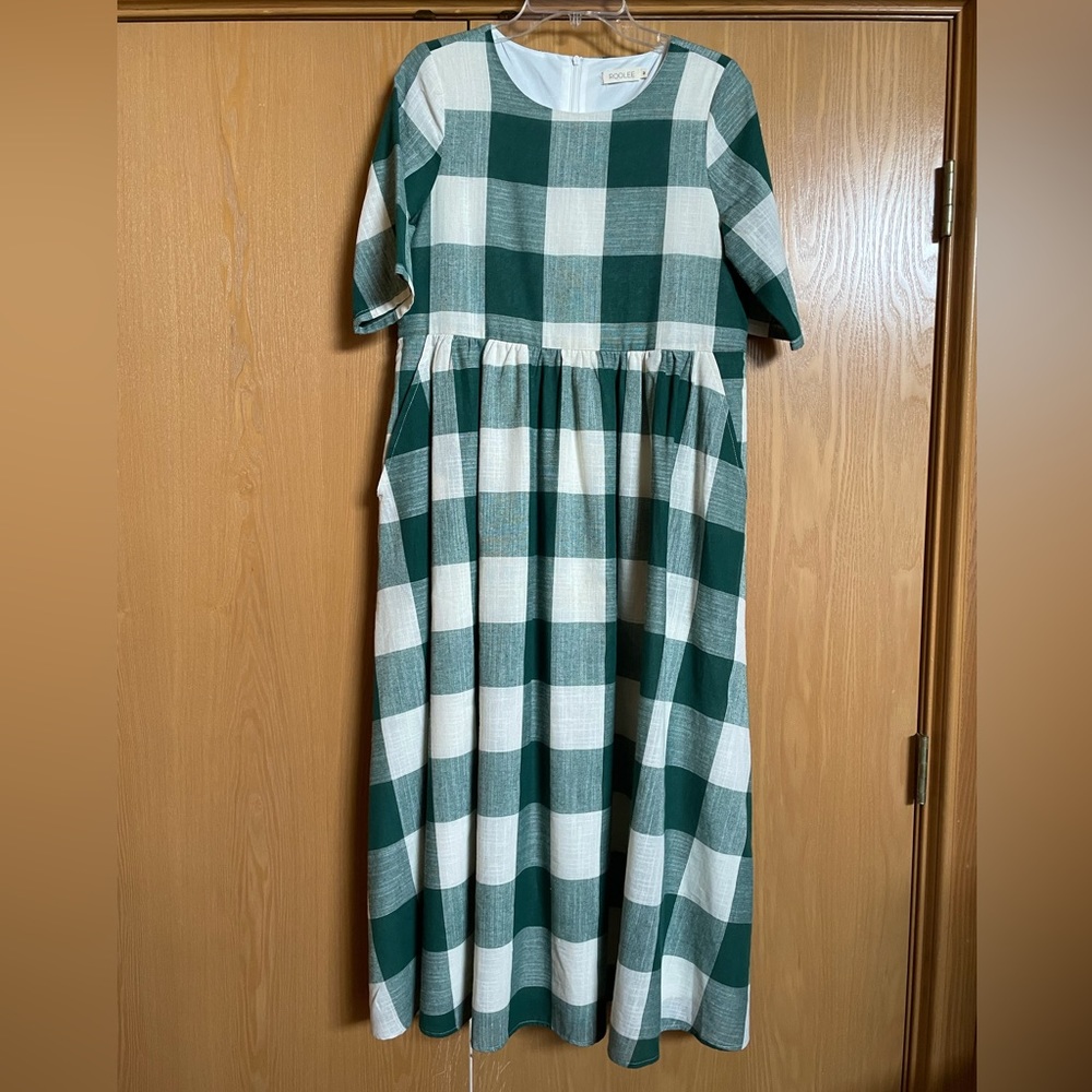Roolee Buffalo Plaid Womens Dress in Green & White / Size M
